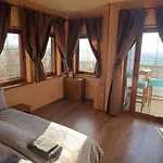 Momino Vila
