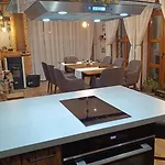 Vila Momino Avren