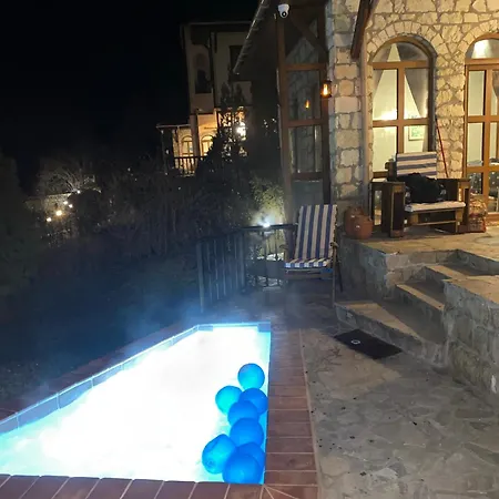 Луксозна вила Momino