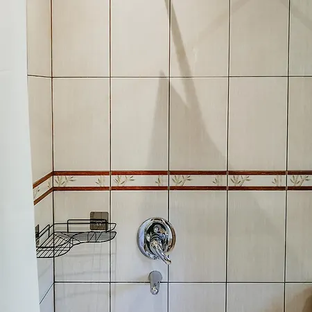 Луксозна вила Momino *