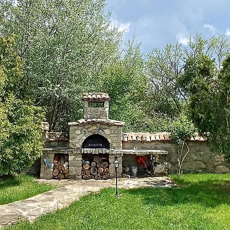 Луксозна вила Momino *